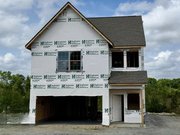 6 Liberty Pl, Fort Mitchell, AL 36856