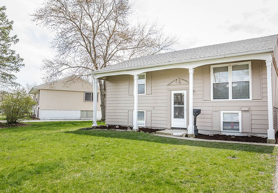 1st image of 224 E Tulip Dr