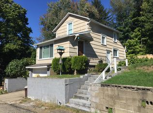 2607 Monroe St, Lakemore, OH 44250