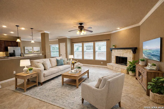 Building Photo - 237 Fischer Dr