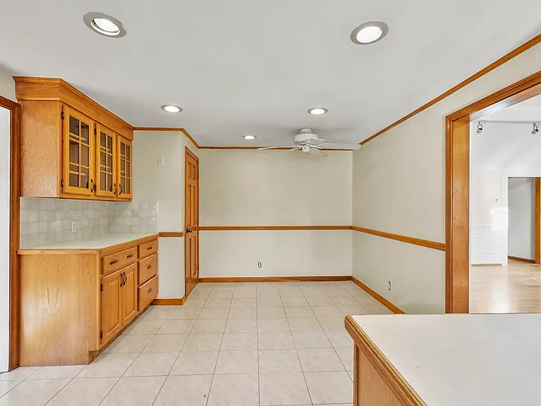 72 Cambridge Rd #2 — Photo 15