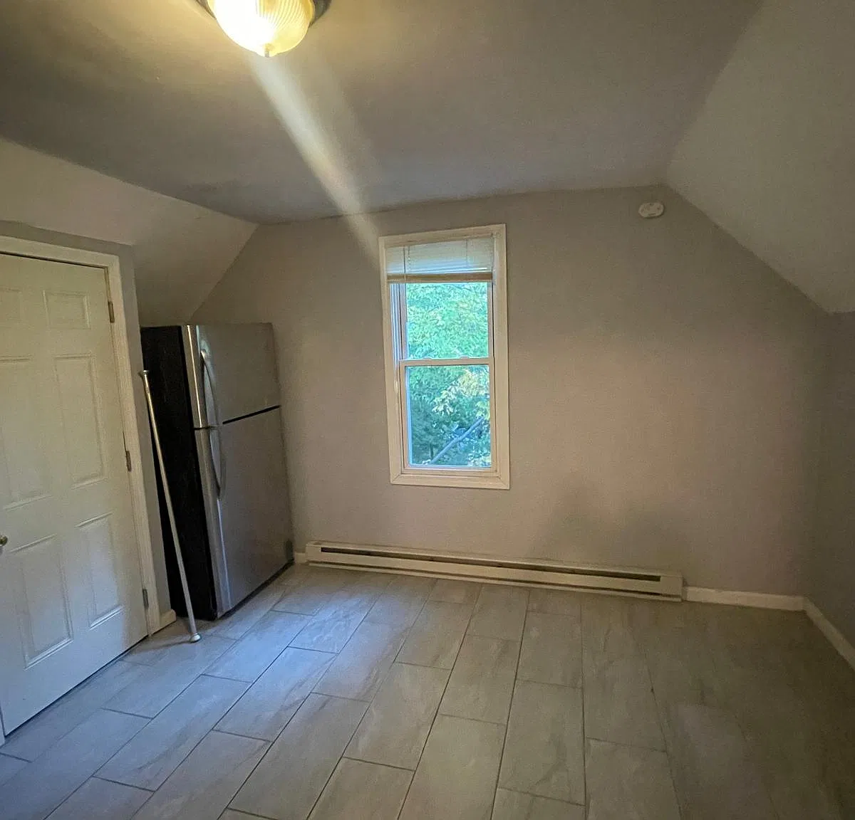 3 bed, 1152 sqft, $1,800 — Photo 1