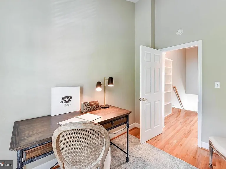 43 Herbert St — Photo 15