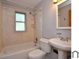 7054 Florence Pl, Saint Louis, MO