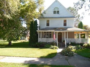 701 Houghton St, Ontonagon, MI 49953