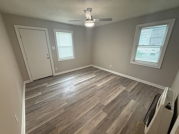 2nd image of 3042 McAdoo Ave #1