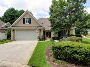 10 Village Ct, Newnan, GA 30265