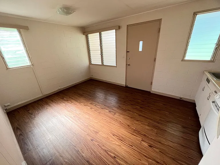 2115 Algaroba St — Photo 12