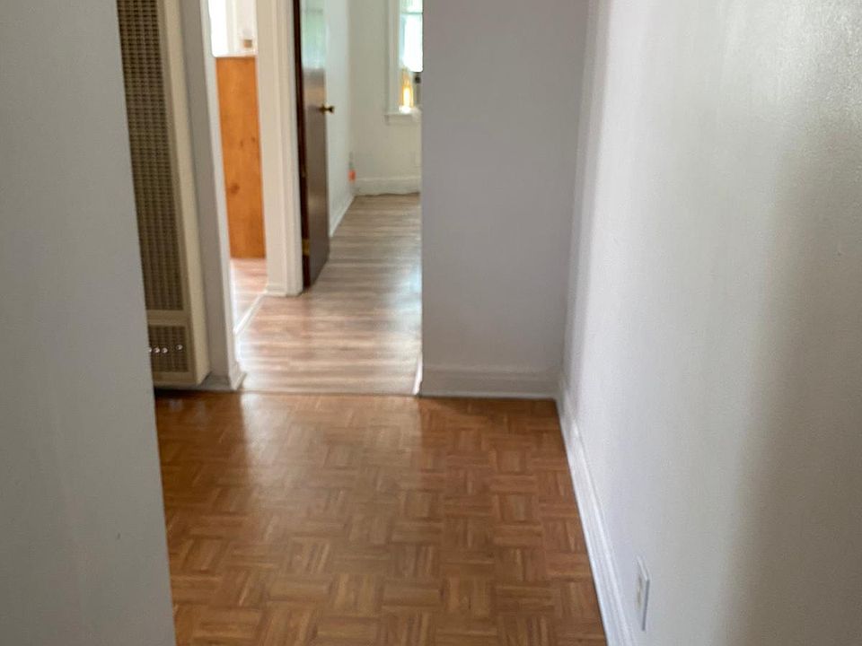 1st image of 14302 Michigan Ave APT 1