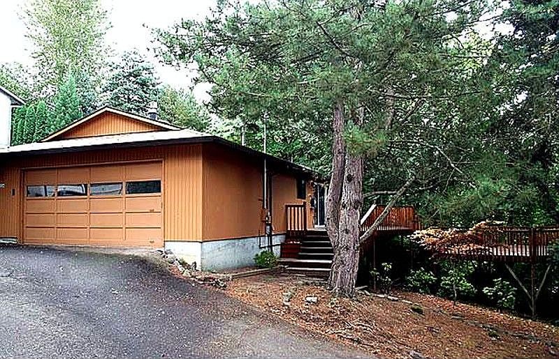 2nd image of 4834 SW Garden Home Rd