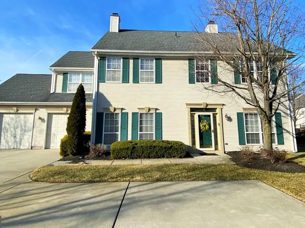 25 Grand Banks Cir, Marlton, NJ 08053