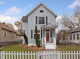 886 Randolph Ave, Saint Paul, MN 55102