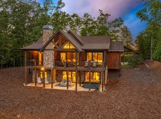 327 Logan Dr, Mineral Bluff, GA 30559