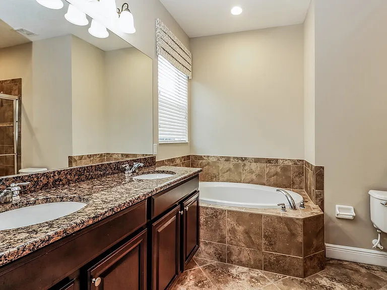 12307 Cricklewood Dr — Photo 12