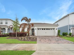 15966 Winding Bluff Dr, Montverde, FL 34756