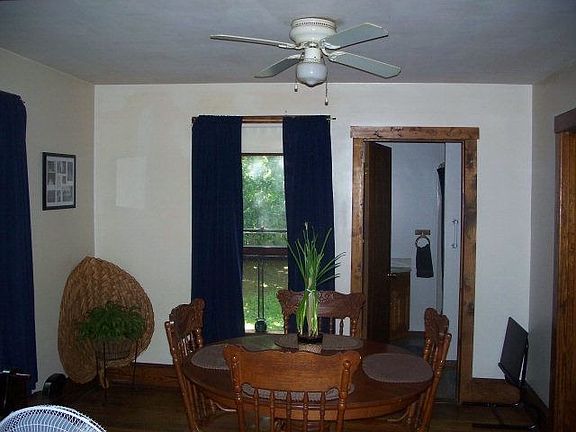 4th image of 247 Birchwood Ave