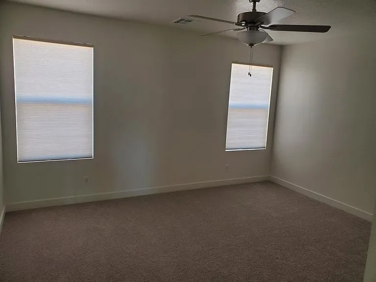 440 S Riverbed Dr — Photo 6