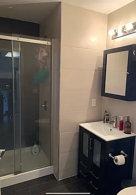 Rented by ABCO Commercial Properties, LLC | media 19