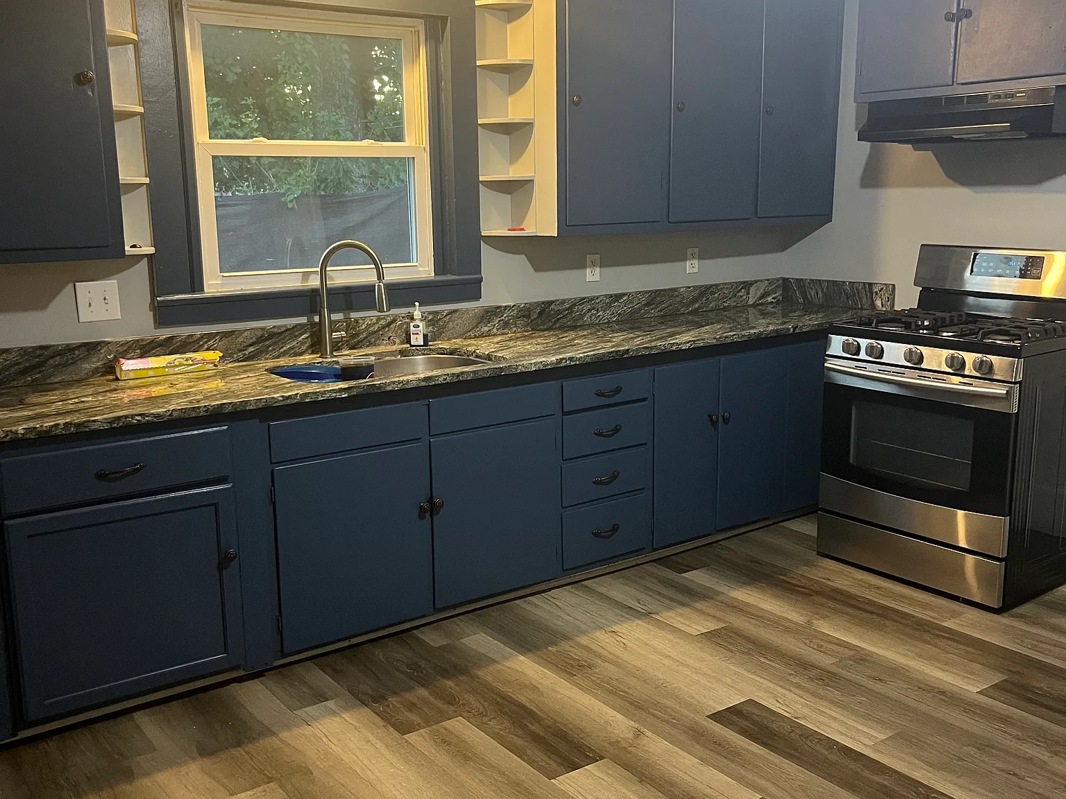 3 bed, 1200 sqft, $1,500 — Photo 4