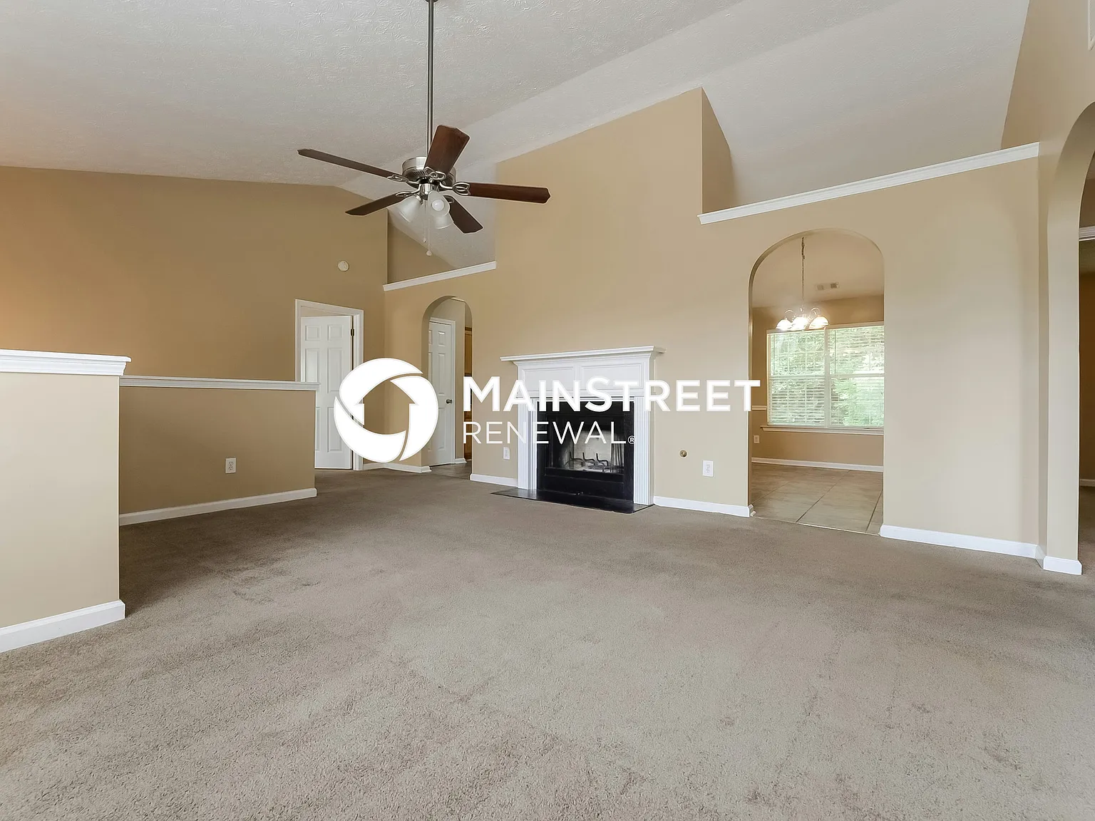 1488 Buckingham Pl — Photo 4