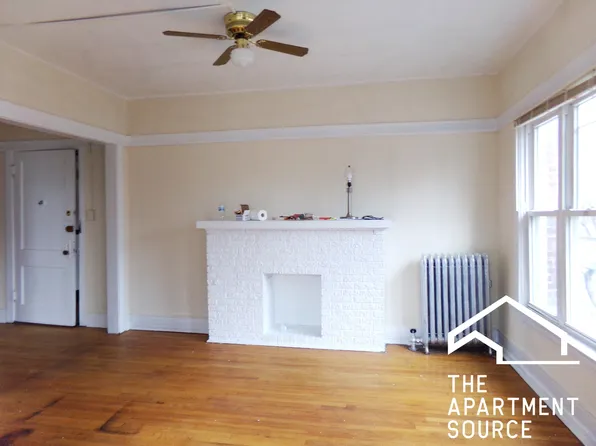 6568 N Lakewood Ave APT 1, Chicago, IL 60626