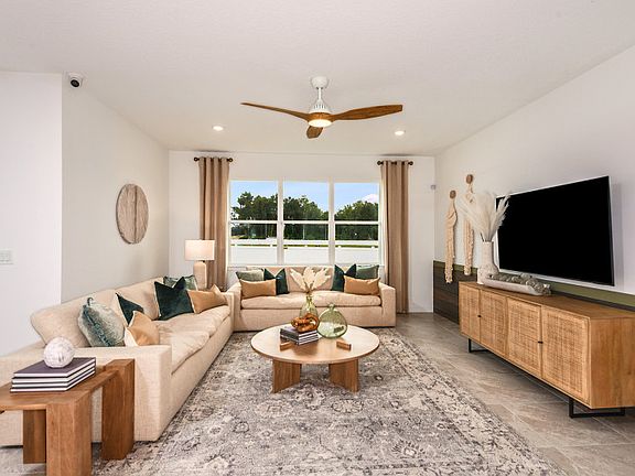 Bright Gathering Room