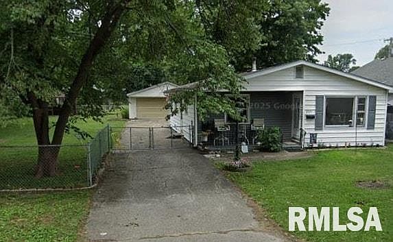 1st image of 2713 S College St
