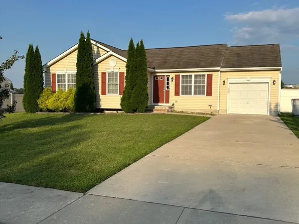 2451 Allegheny Ave, Vineland, NJ 08360