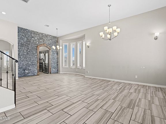 3rd image of 408 Indigo Ct