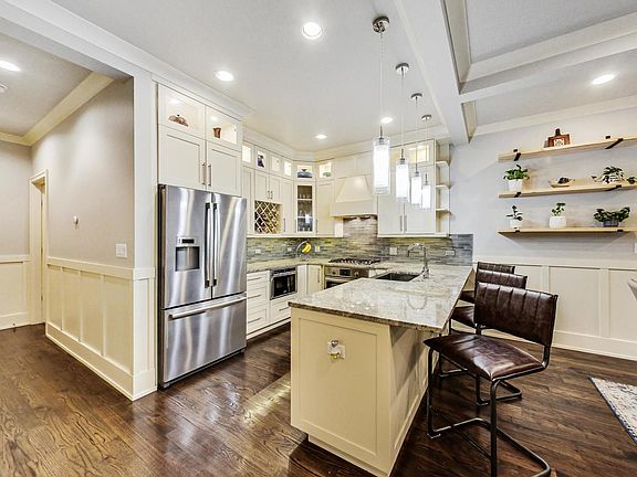 5th image of 6444 S Woodlawn Ave #1N