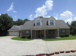 47 Aubrey Holston Rd, Picayune, MS 39466