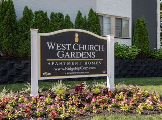West Church Gardens: Virtual Directory, Cat & Dog Friendly, and Custom Closets, Bergenfield, NJ 07621
