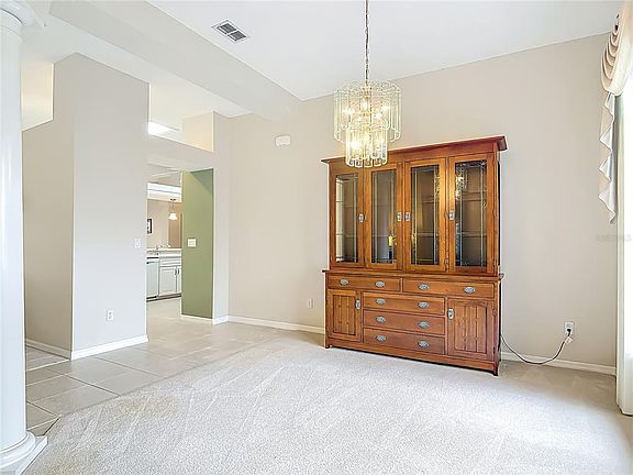 4th image of 6452 Renaissance Dr