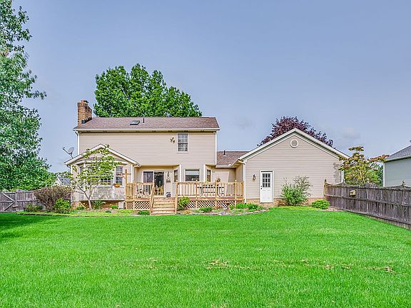 Rearview of the home.