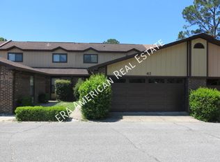 41 Hidden Cove Cir, Valparaiso, FL 32580