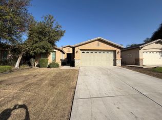 11614 Indian Hawthorne St, Bakersfield, CA 93311