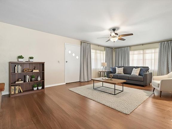 2nd image of 5425 Lewellyn Rd