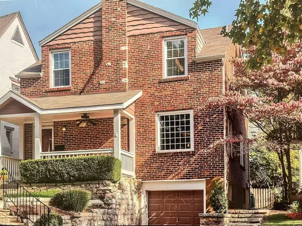 432 Carswold Dr, Saint Louis, MO 63105