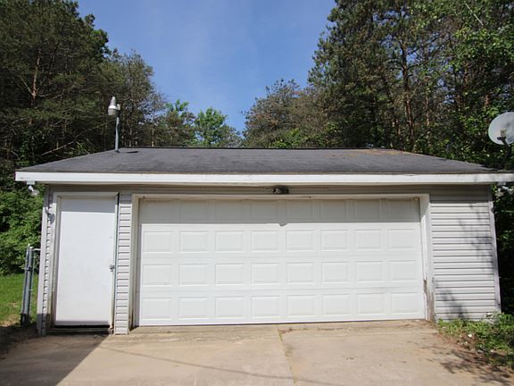 3rd image of 8977 Cottonwood Ave