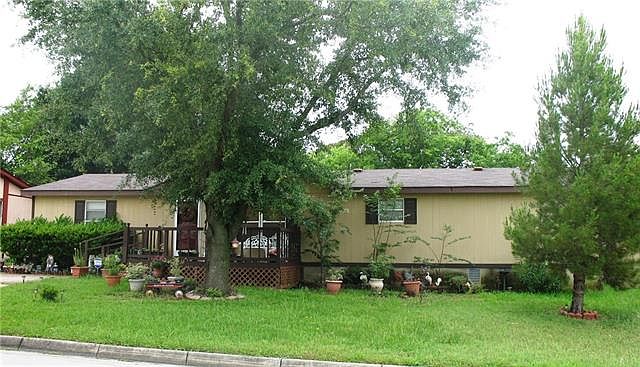 1st image of 1309 Honeysuckle Dr