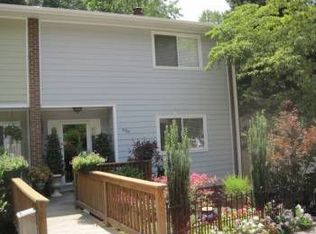 5965 Dixon Dr, Raleigh, NC 27609