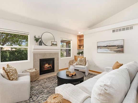 4th image of 3909 Sunstone Way