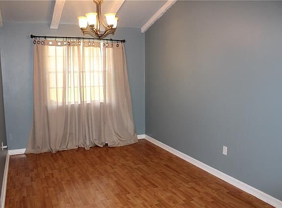 5th image of 506 Moncla Ave