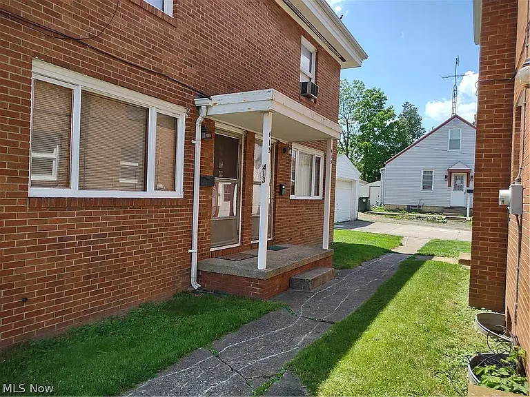 413 Clarendon Ave NW #413 — Photo 1