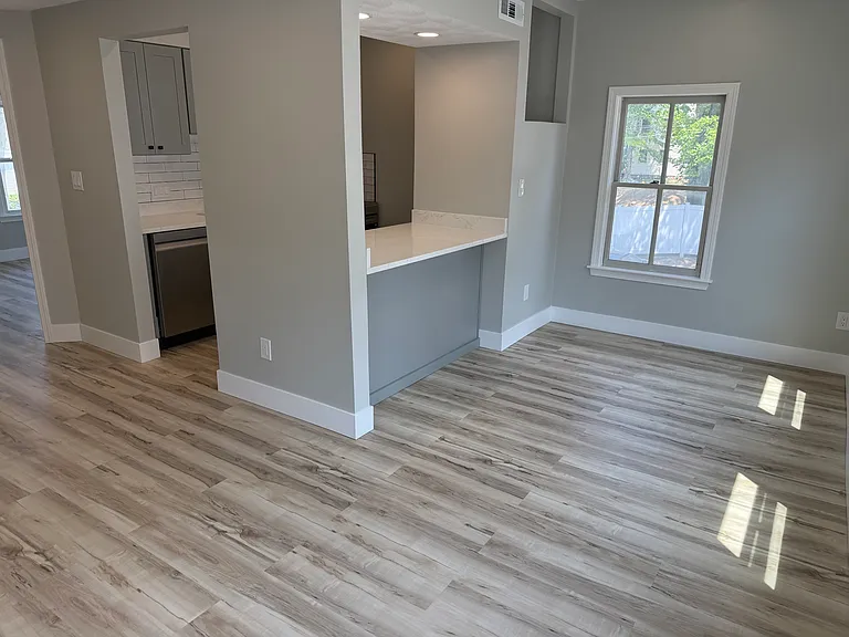 280 Main St #2R — Photo 1