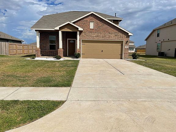 2nd image of 204 White Wing Ln