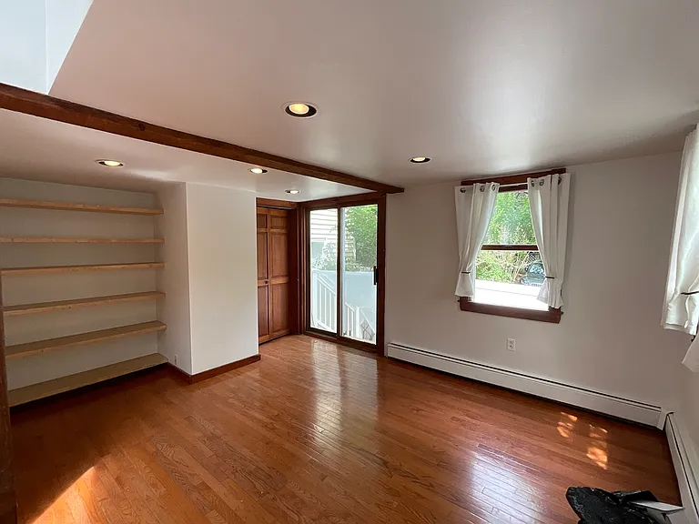 125 Spring St #1 — Photo 23