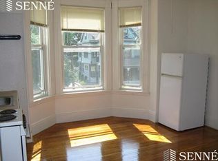 19 Garfield St, Cambridge, MA 02138