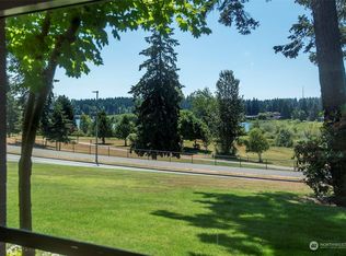 23305 Lakeview Dr UNIT C101, Mountlake Terrace, WA 98043