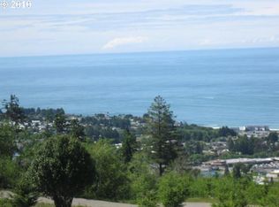 98017 Crown Ter, Brookings, OR 97415